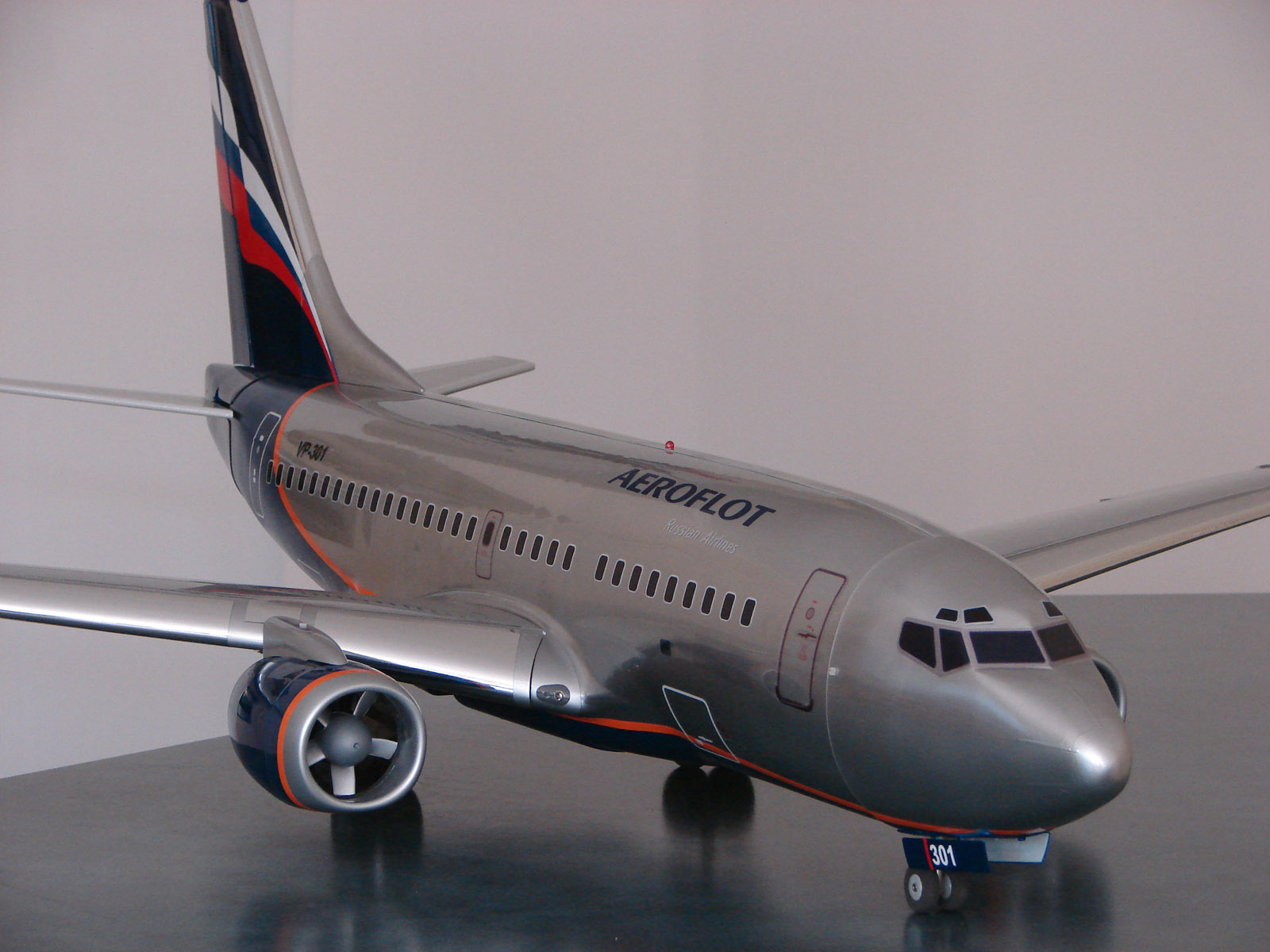 737 RC Plane _ Aeroflot.jpg